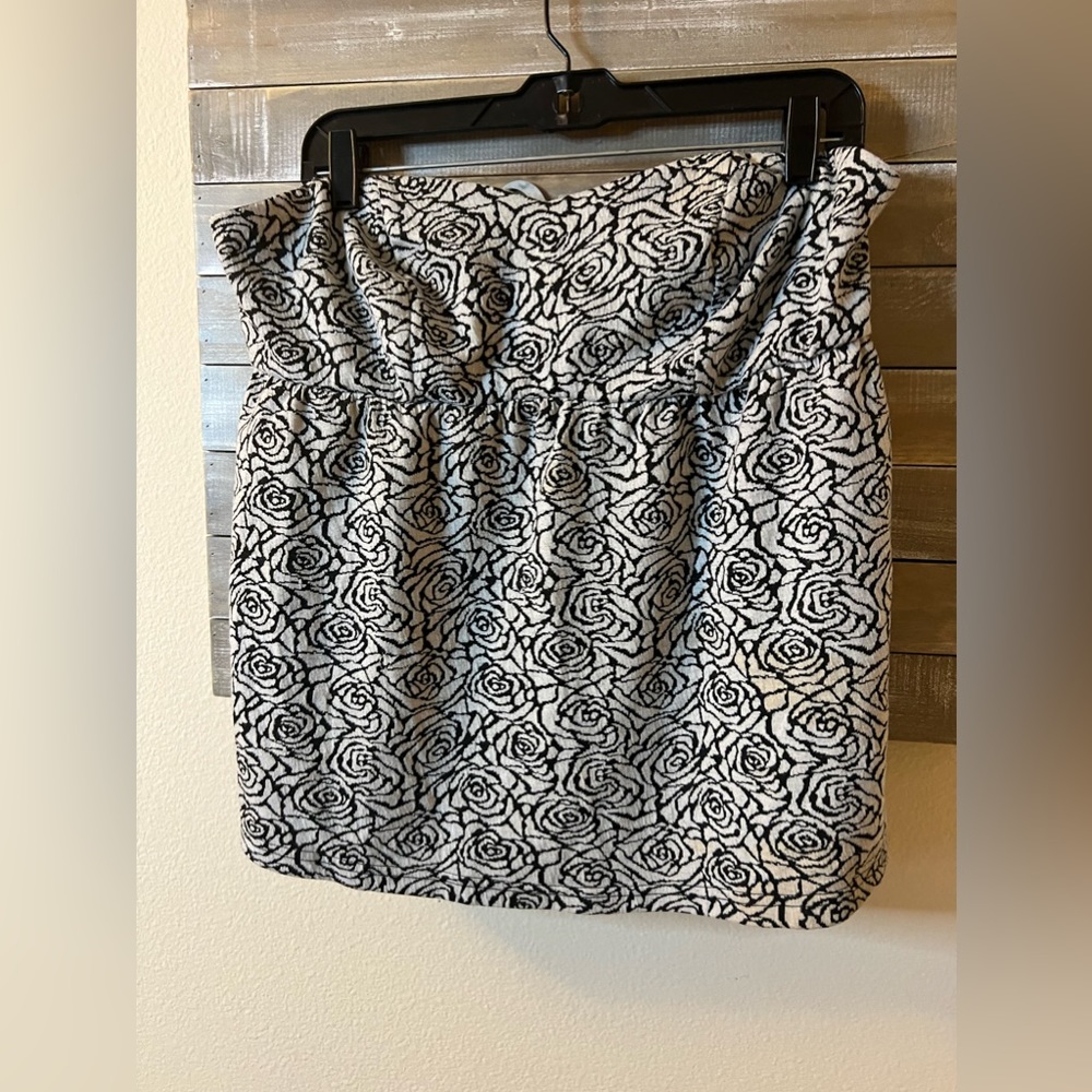 Torrid strapless blouse used condition size 1